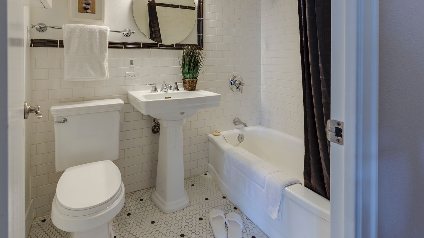 Getting-Storage-Spaces-in-Bathroom-Can-Be-Challenging-on-expertview-online